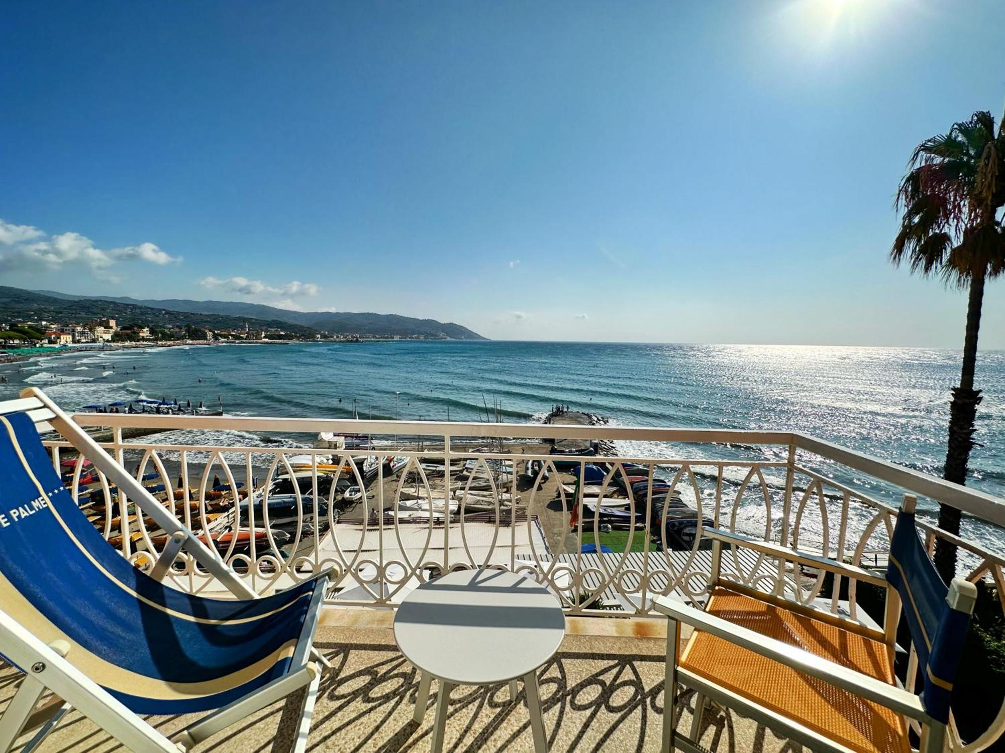Hotel Golfo E Palme Diano Marina Exterior photo
